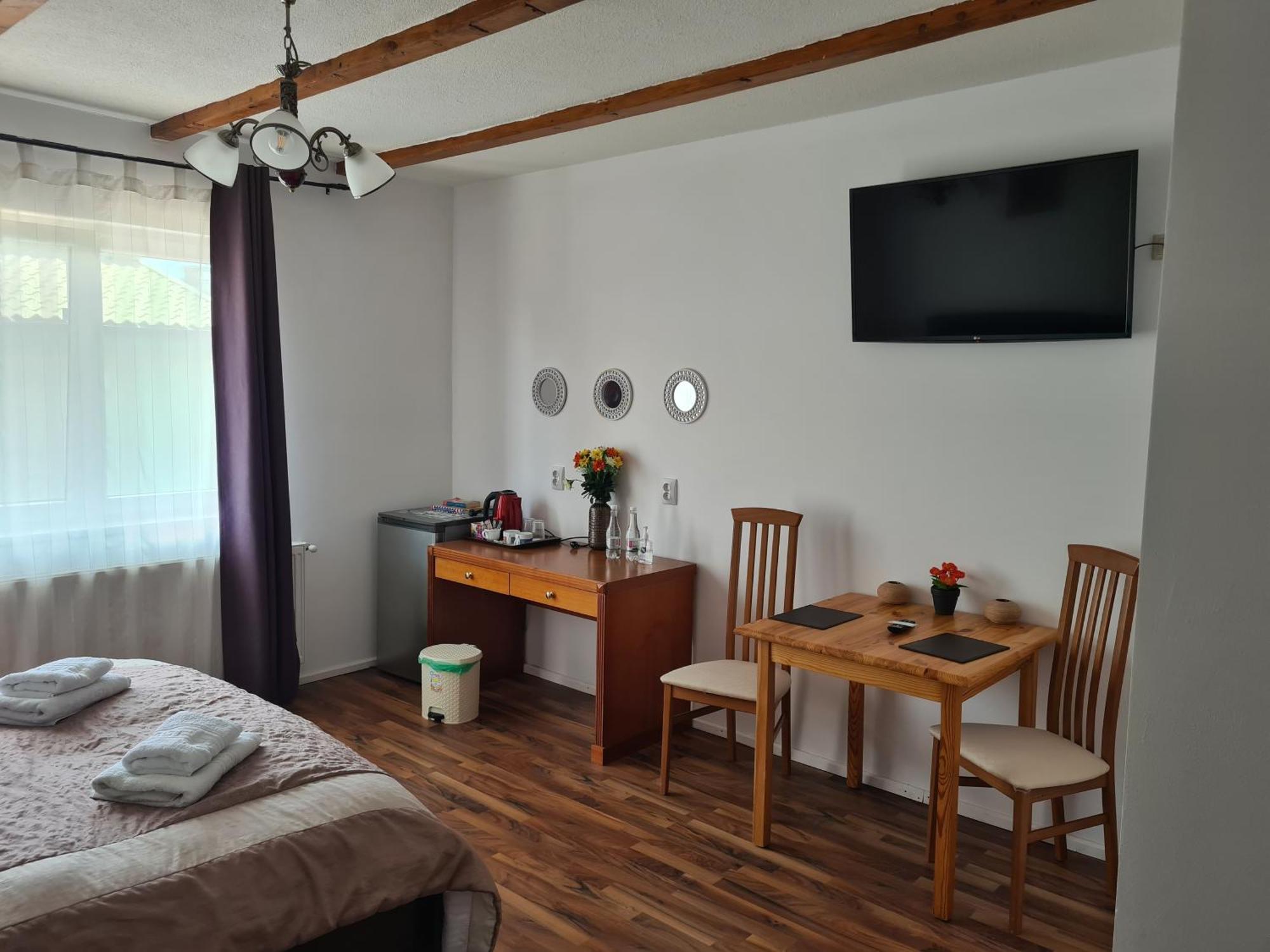 Luca'S Studio 3 ,Close To Therme Bucharest, Airport Otopeni Balotesti Værelse billede